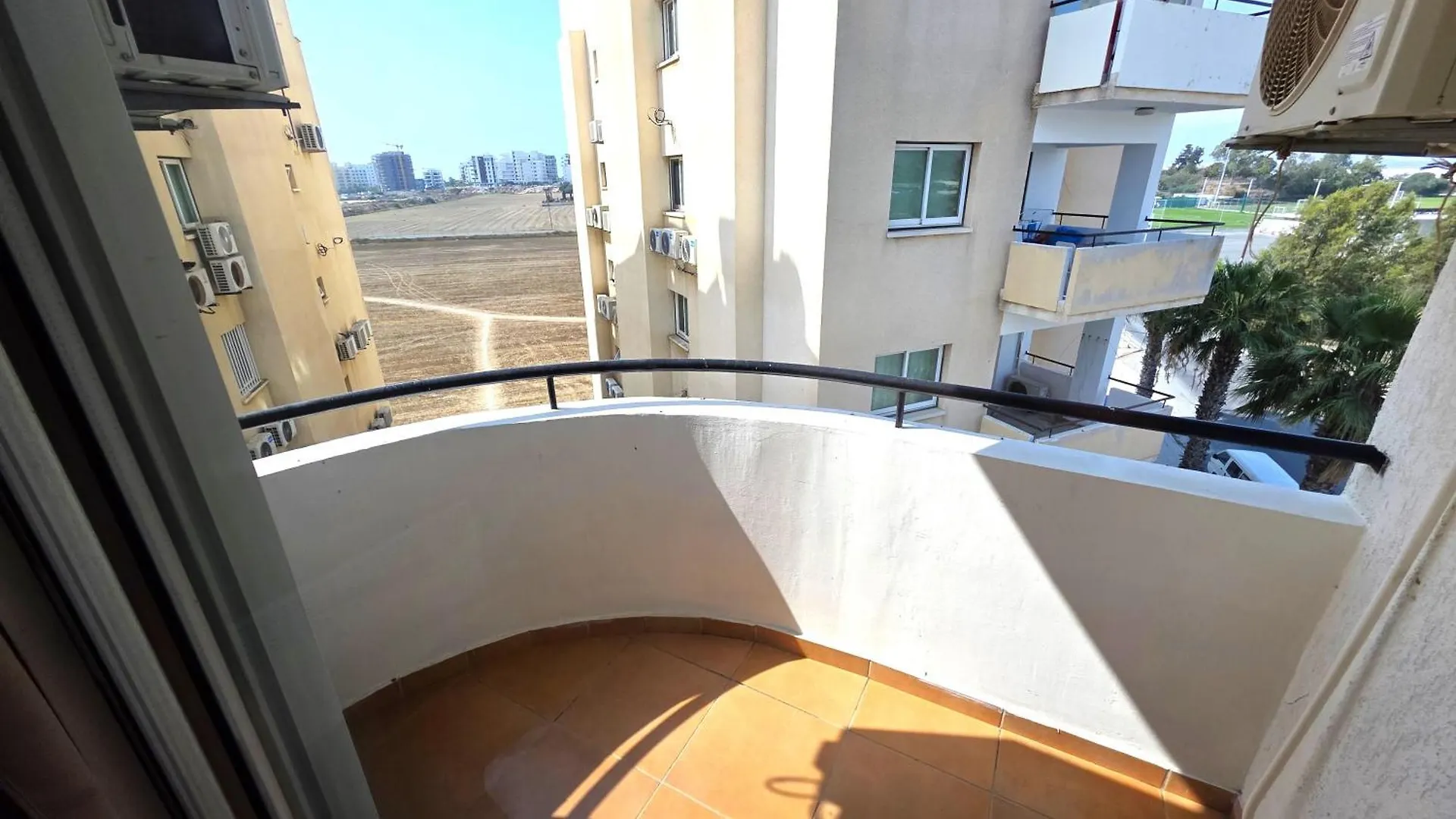 Daire Charming 2Br Classic Flat With Fast Wi-Fi Larnaca Kıbrıs